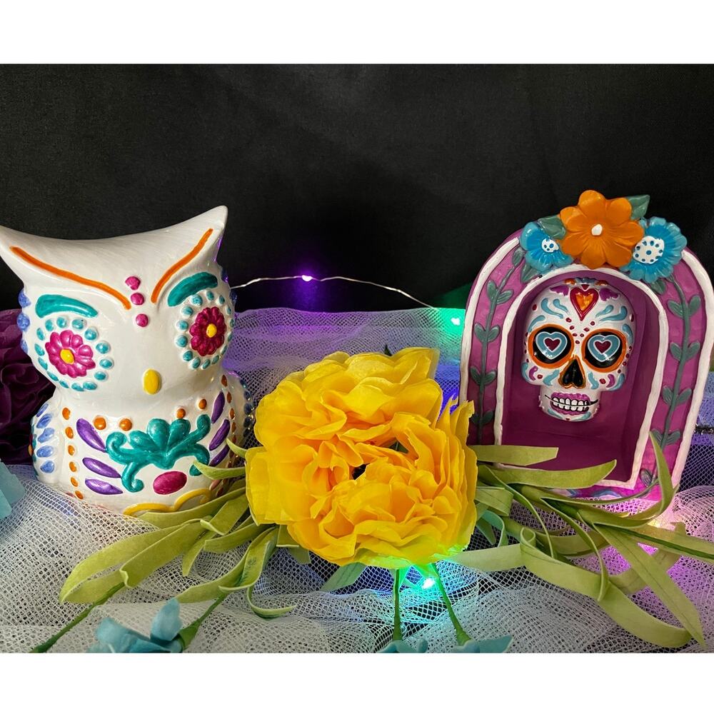 Day of the Dead Centerpiece Dia de los Muertos Sugar Skull Owl Lighted Decor